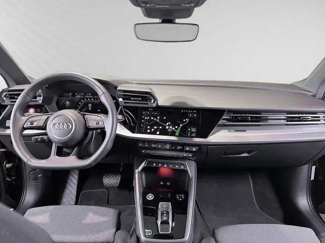 Audi A3 view 7