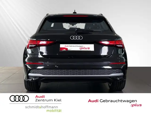 Audi A3 view 5