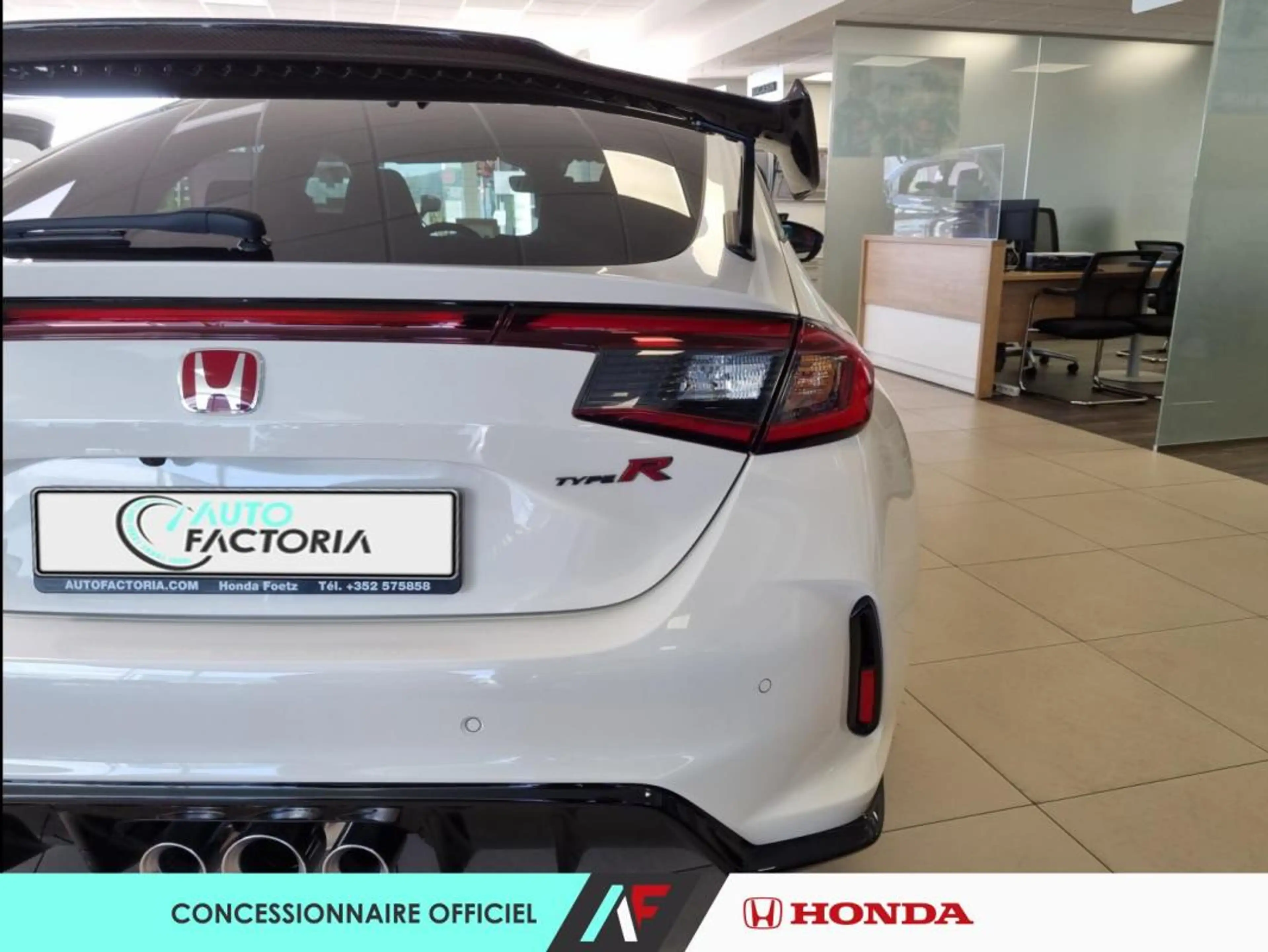 Honda Civic 2.0 i-VTEC 329ch Type R — photo 4