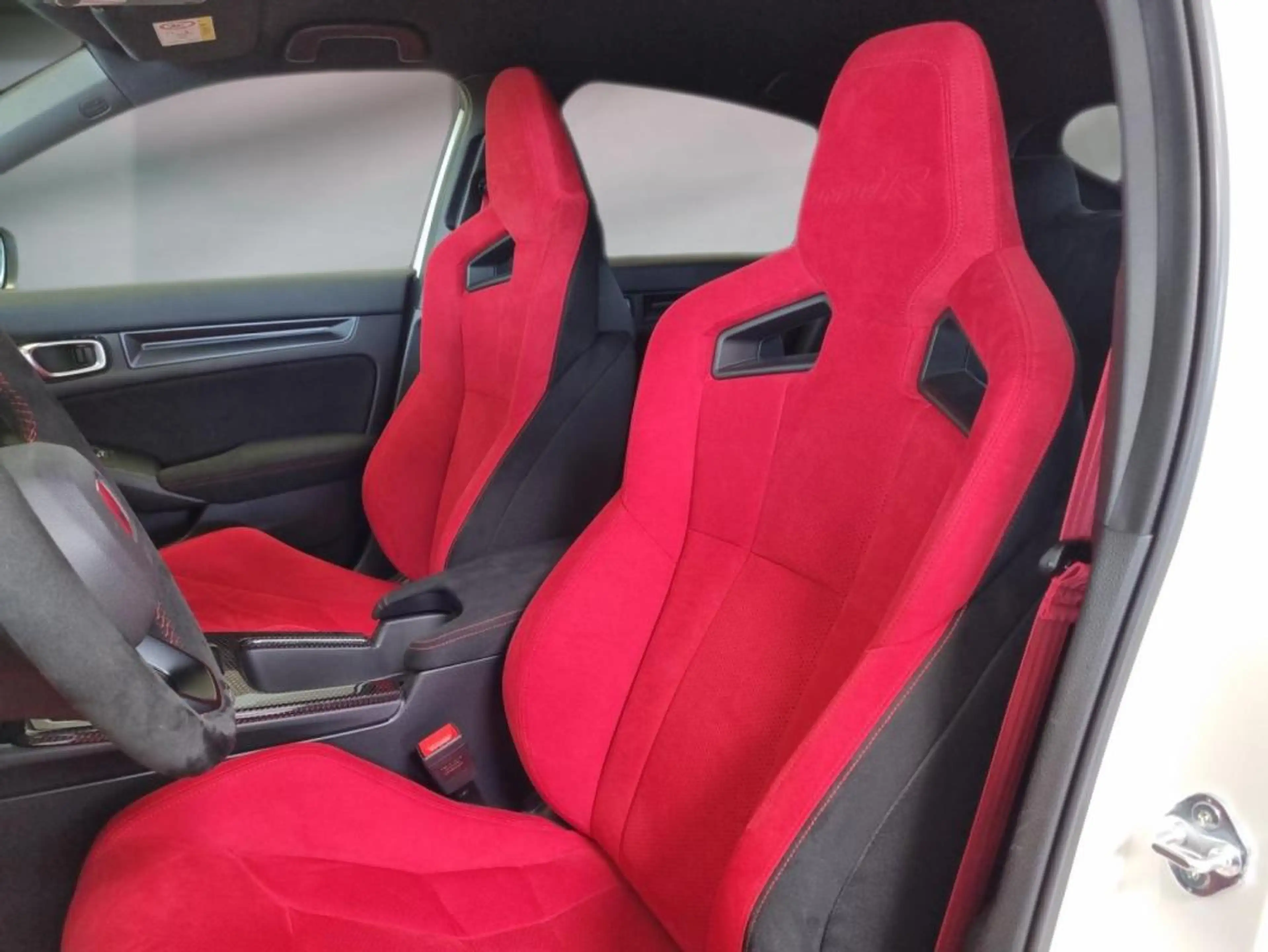 Honda Civic 2.0 i-VTEC 329ch Type R — photo 11