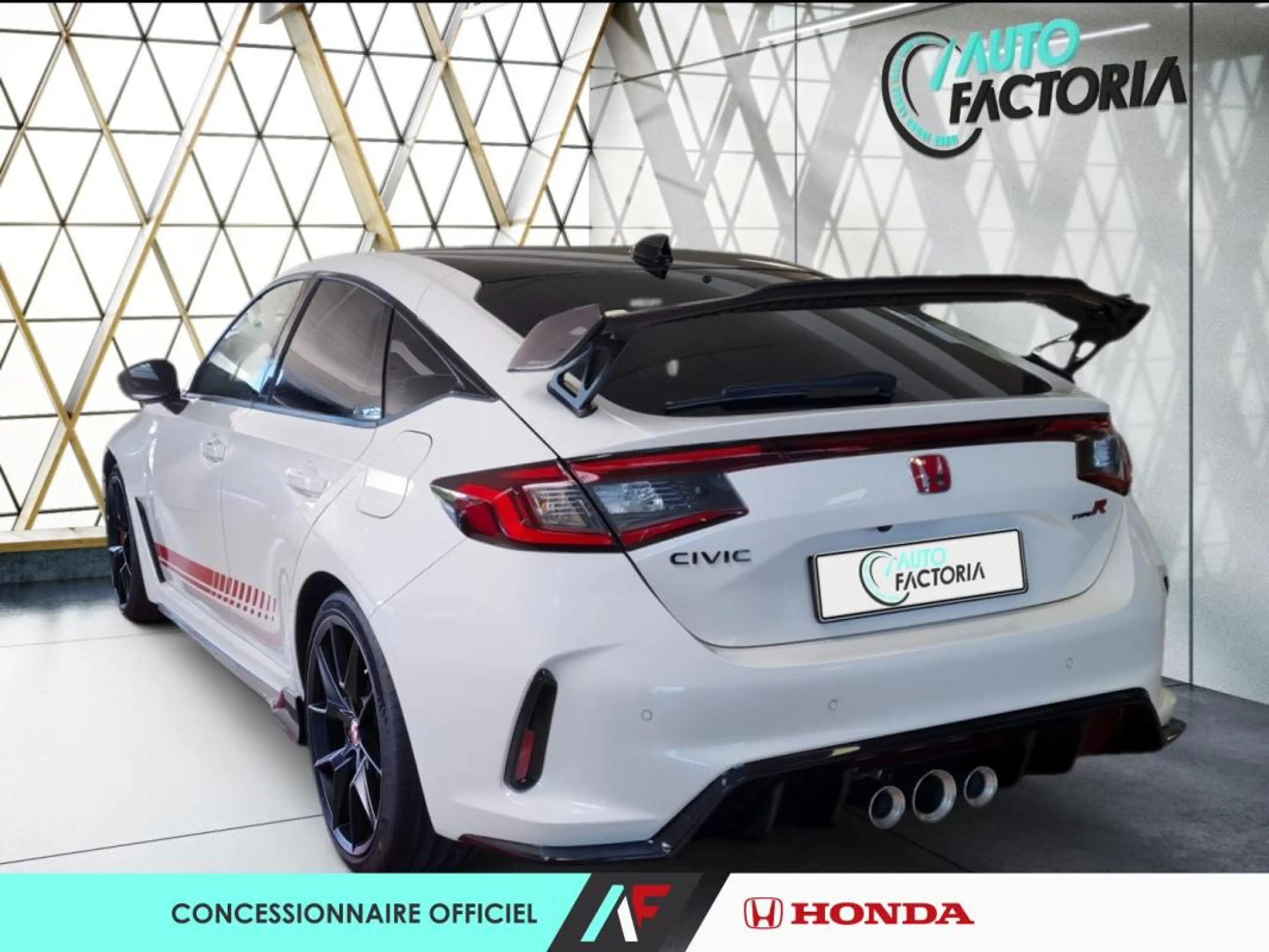Honda Civic 2.0 i-VTEC 329ch Type R — photo 3