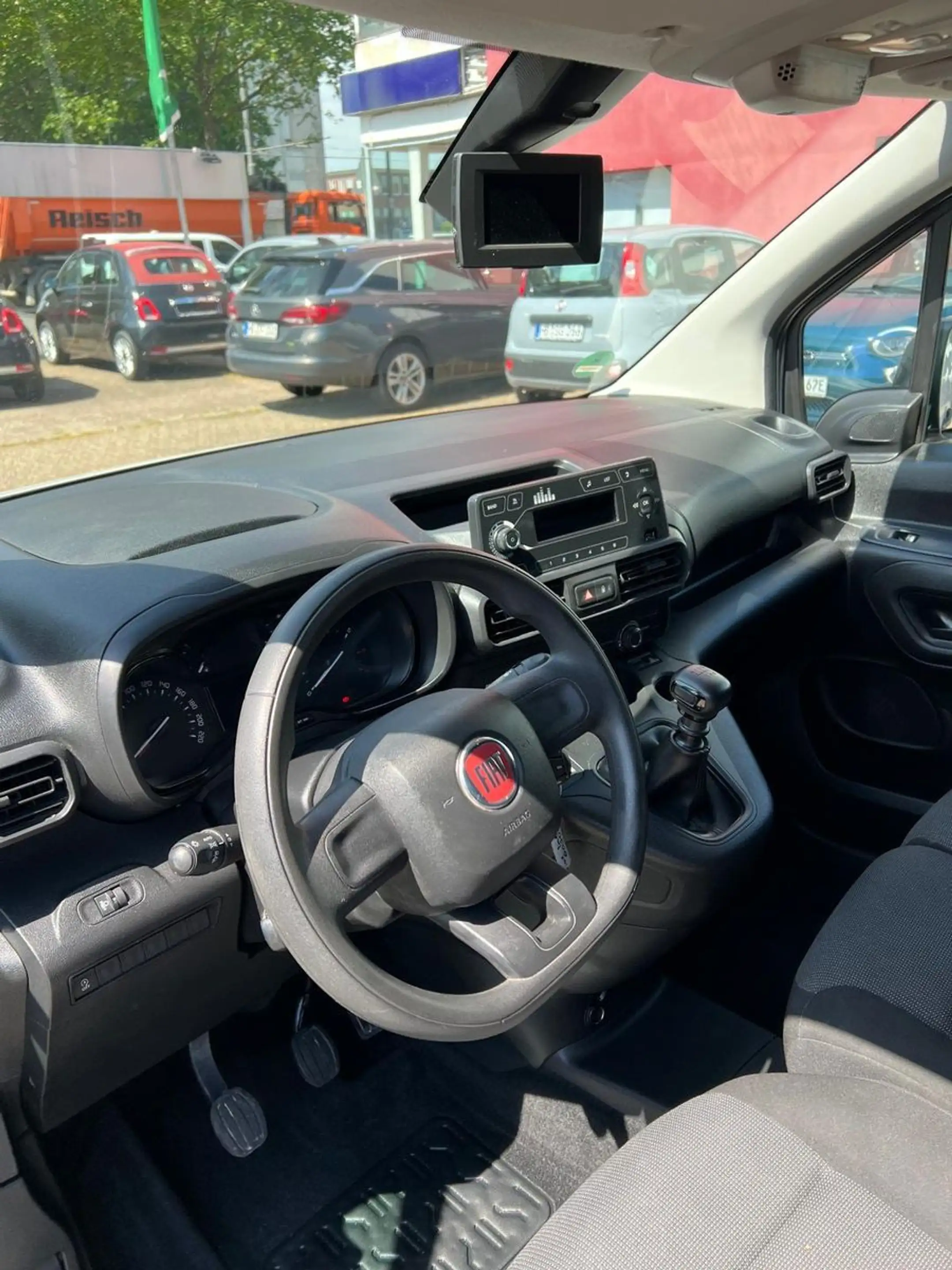 Fiat Doblo Doblò Kastenwagen L1 1.5 BlueHDi 75 kW — photo 9