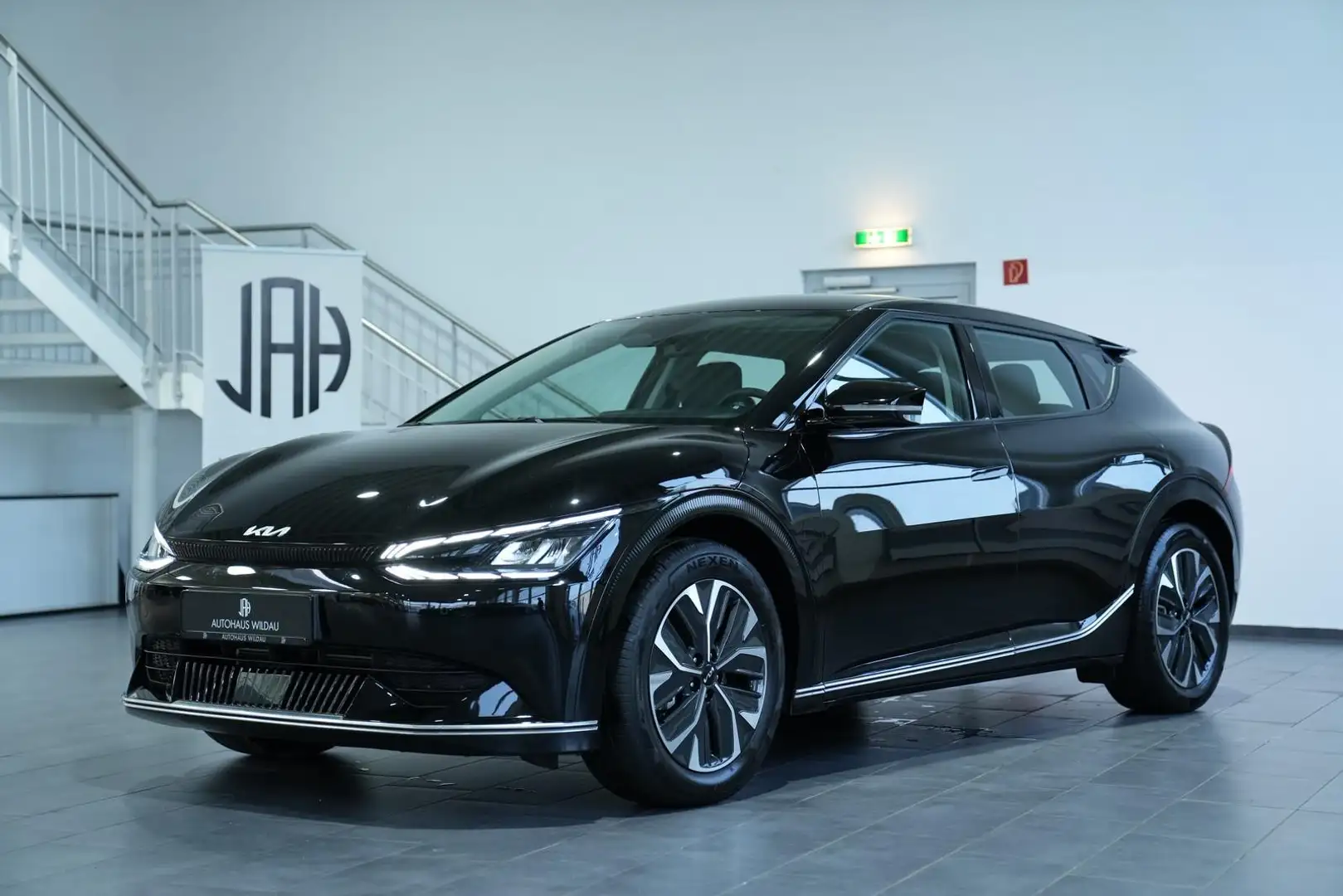 Kia EV6 2WD *LED*NAV*CARPLAY*ACC* Noir - 2