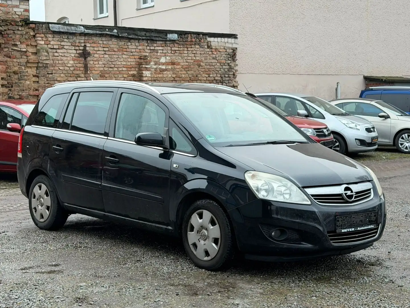 Opel Zafira 1.8 B Edition*7-Sitzer*TÜV 01/2027*Klima Schwarz - 1