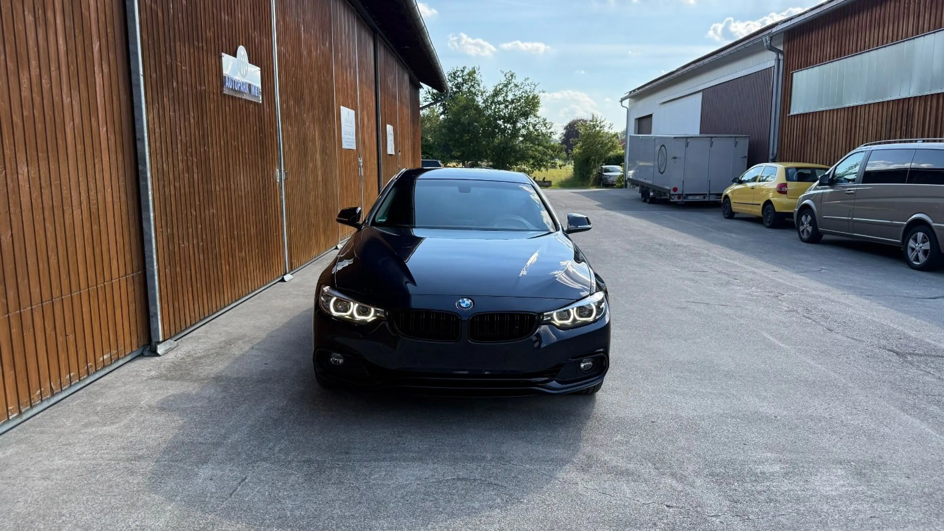 BMW 420 420i x-drive Gran Coupé Sport Line Navi LED Cam