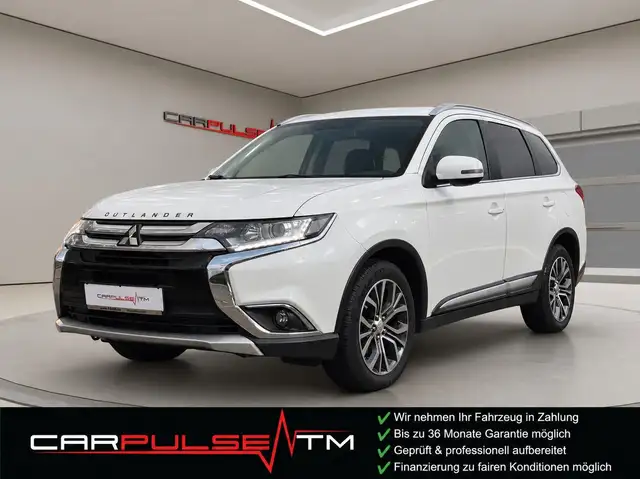 Mitsubishi Outlander Plus 4WD Automatik-7 Sitzer-AHK-TÜV