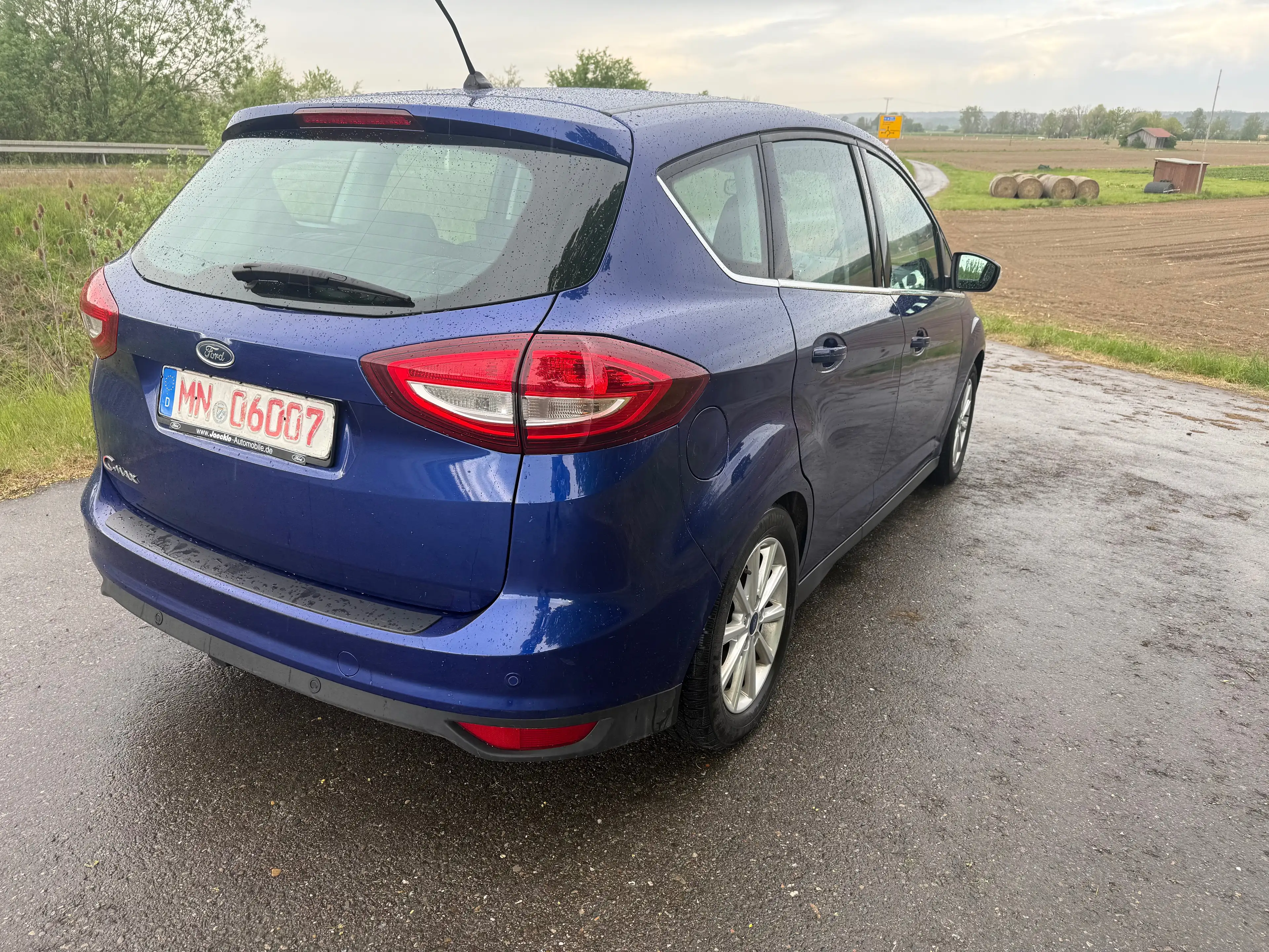 Ford C-Max Titanium — photo 4