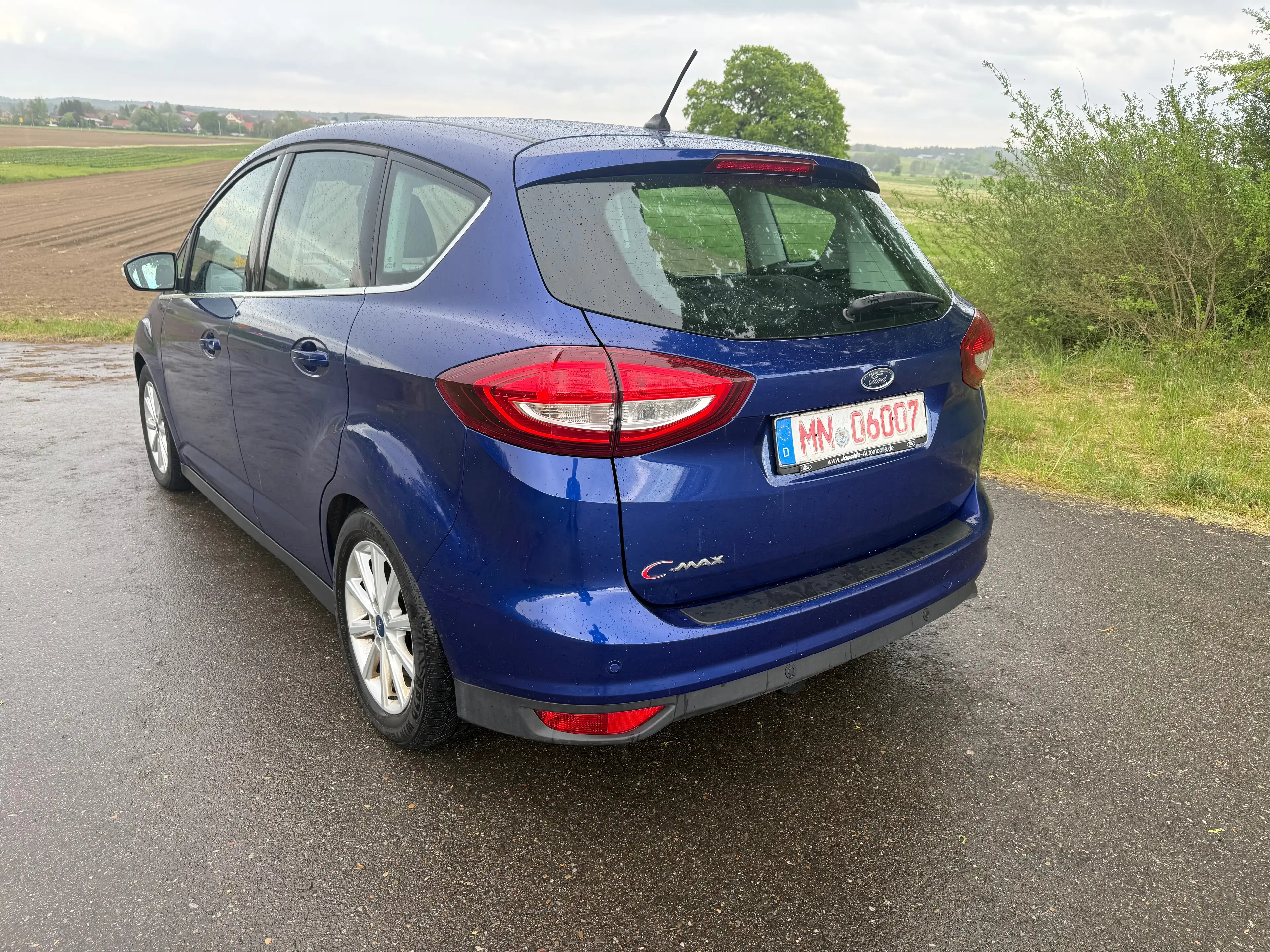 Ford C-Max Titanium — photo 3