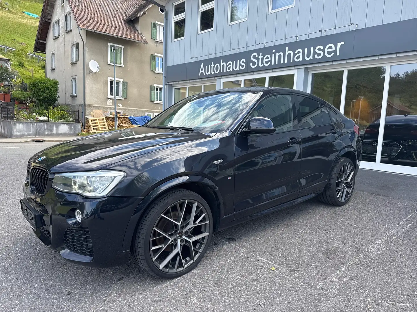 BMW X4 Blau - 2