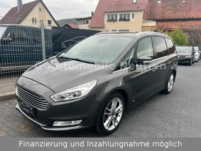 Ford Galaxy Titanium AWD*Navi*Pano*LED*CAM*SH*AHK*19"