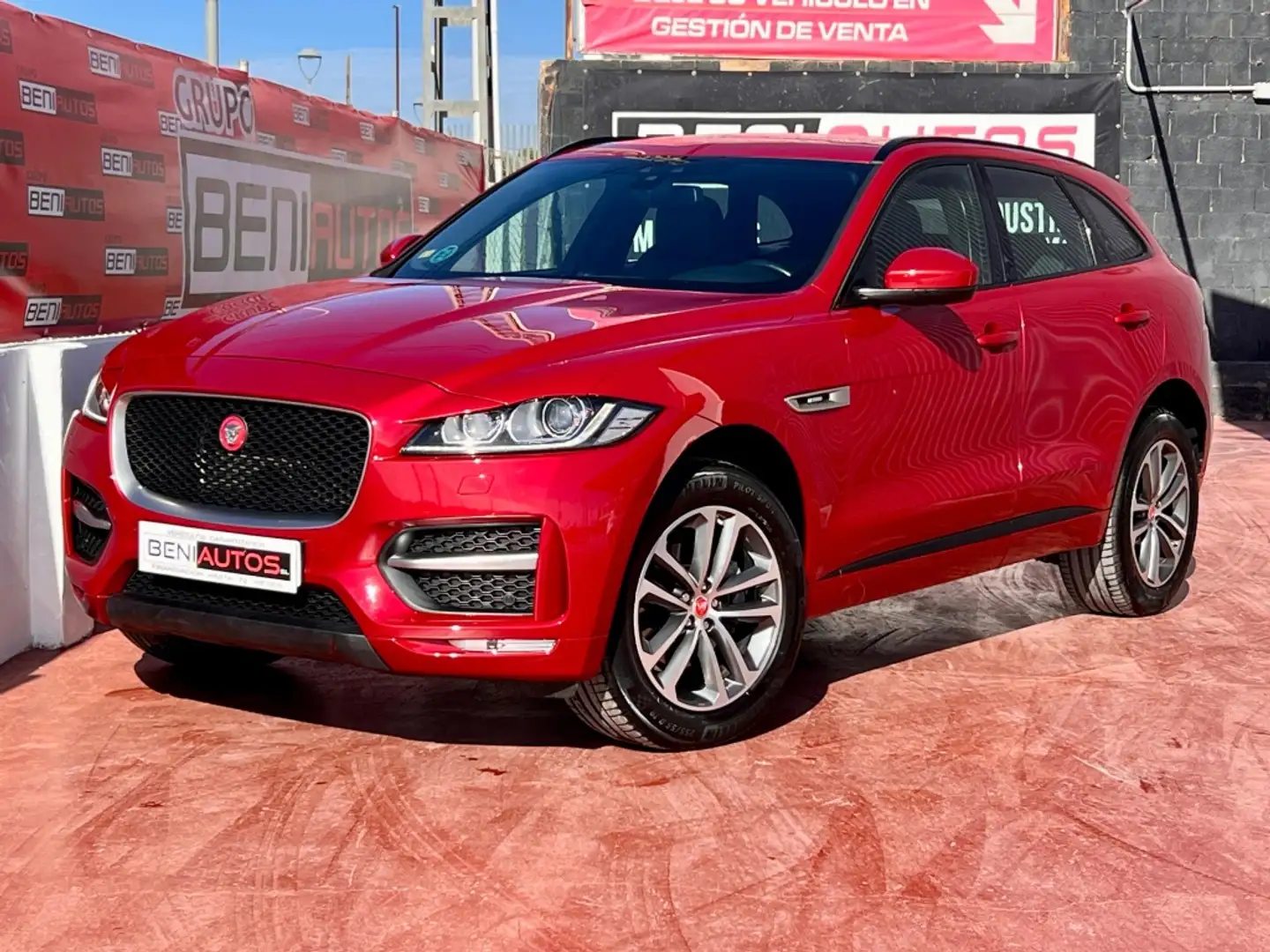 Jaguar F-Pace 2.0i4D R-Sport Aut. AWD 180 Rojo - 1