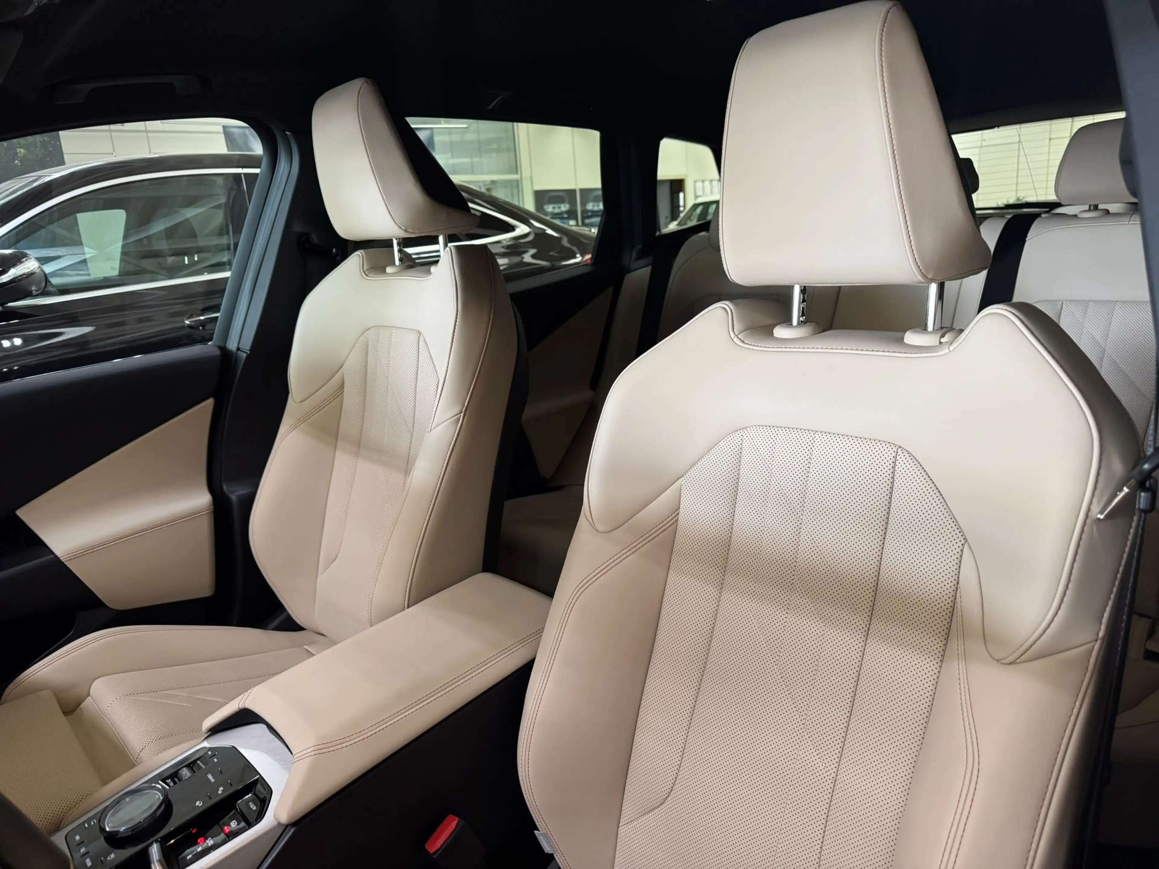 BMW X3 20d xDrive M Sport H K LED DrvAssPLUS 3D — photo 13