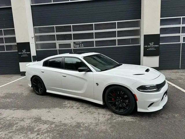 Dodge Charger SRT**HELLCAT*NEUWERTIG*VOLLAUSSTATTUNG**