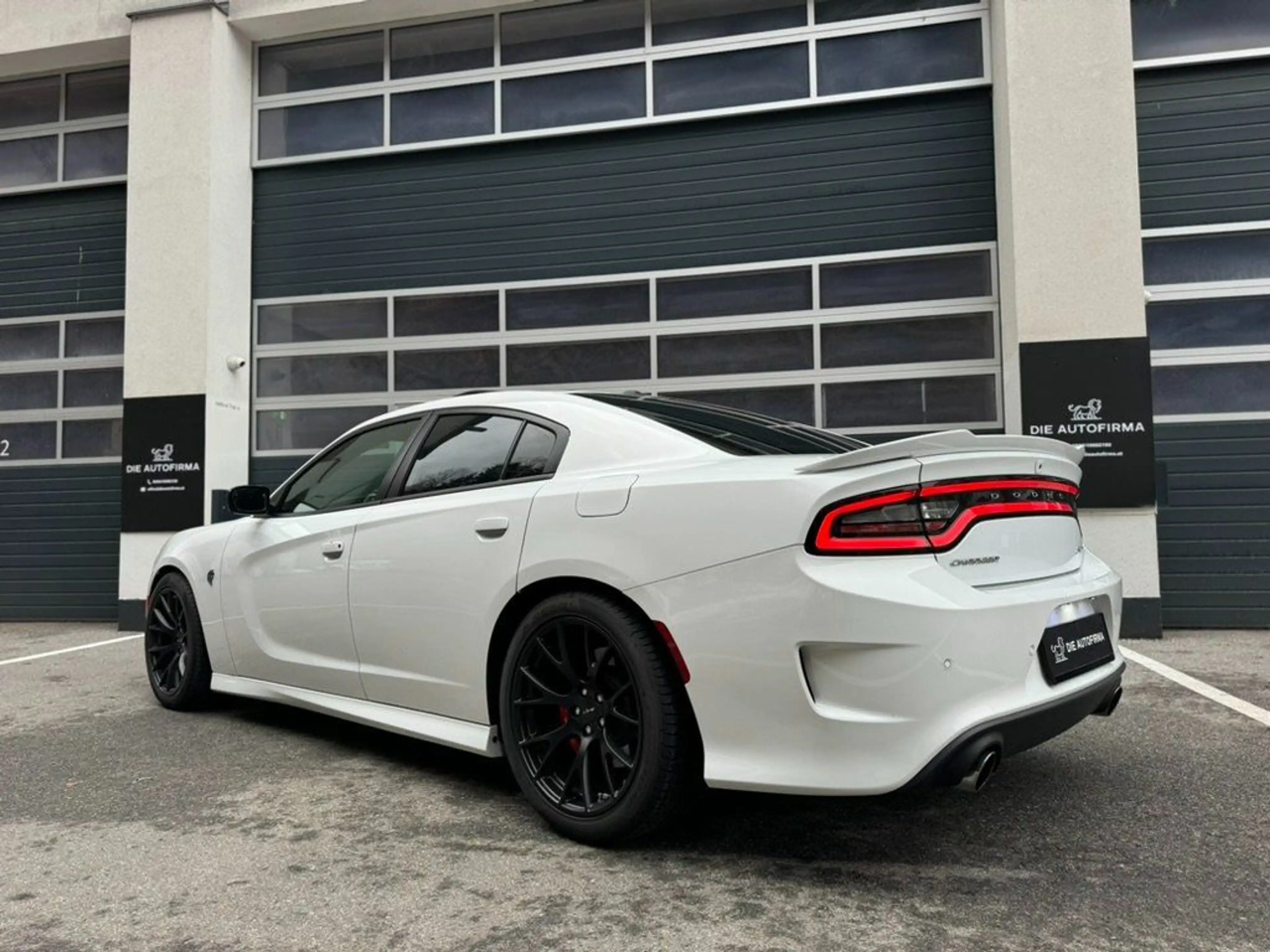 Dodge Charger SRT* HELLCAT*NEUWERTIG*VOLLAUSSTATTUNG** — photo 5