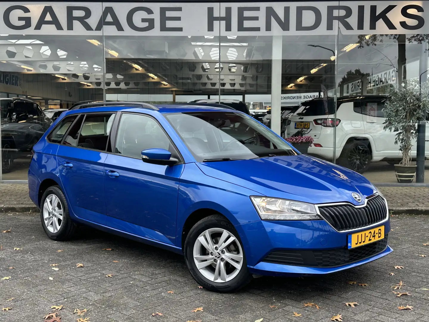 Skoda Fabia 1.0 TSI 95pk Ambition Wagon | Airco | Cruise | DAB Blauw - 2