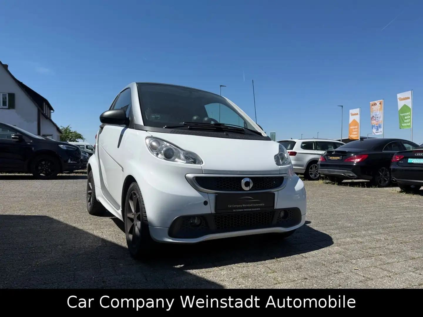 smart forTwo fortwo coupe Micro Hybrid Drive 52kW Zilver - 1