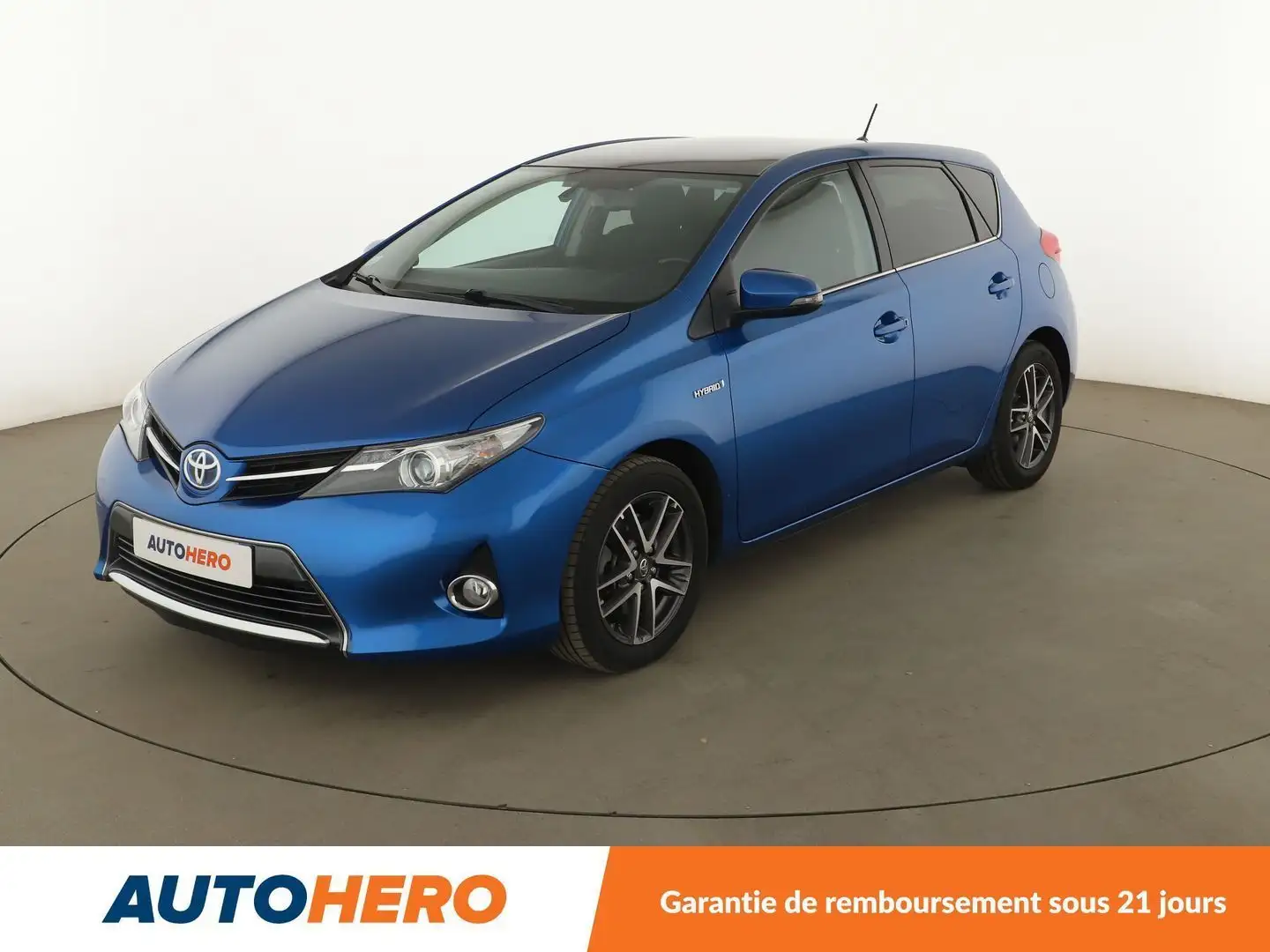 Toyota Auris 1.8 Hybride SkyBlue Bleu - 1