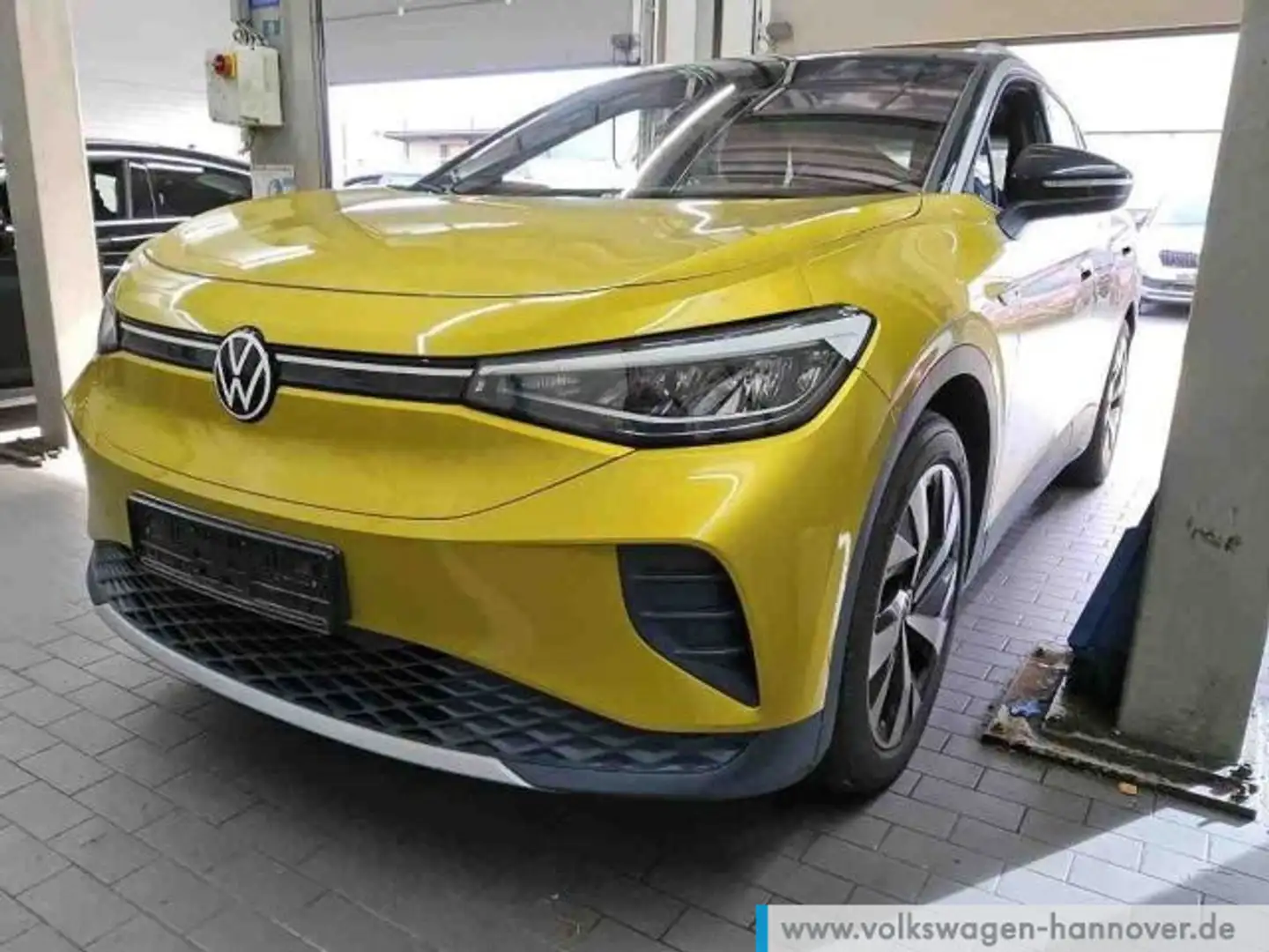 Volkswagen ID.4 Pro Performance 1st Navi AHK Kamera WP ACC Gelb - 2