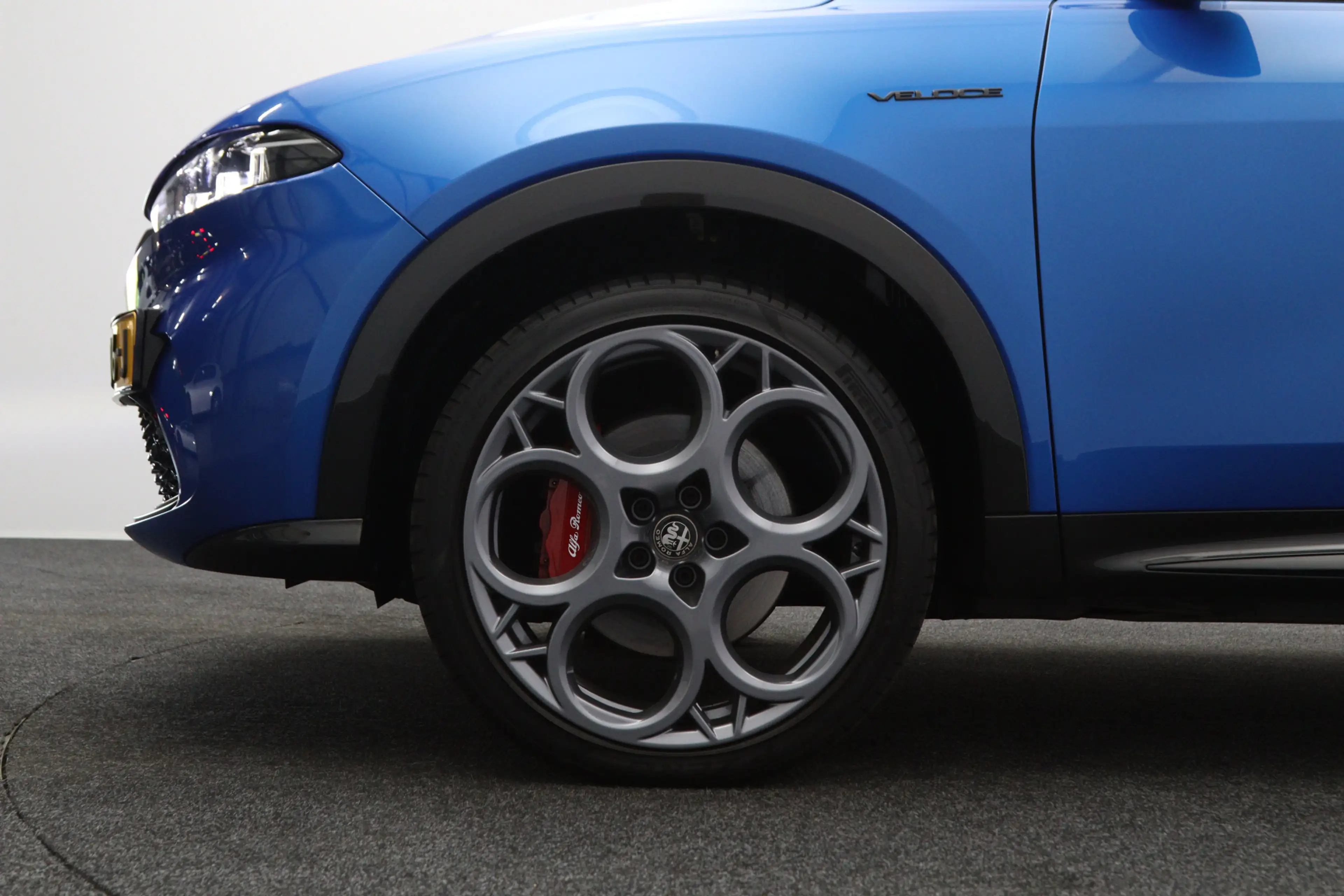 Alfa Romeo Tonale 1.3 Ibrida Plug-In Q4 Veloce 270 PK, Adap. Onderst — photo 18