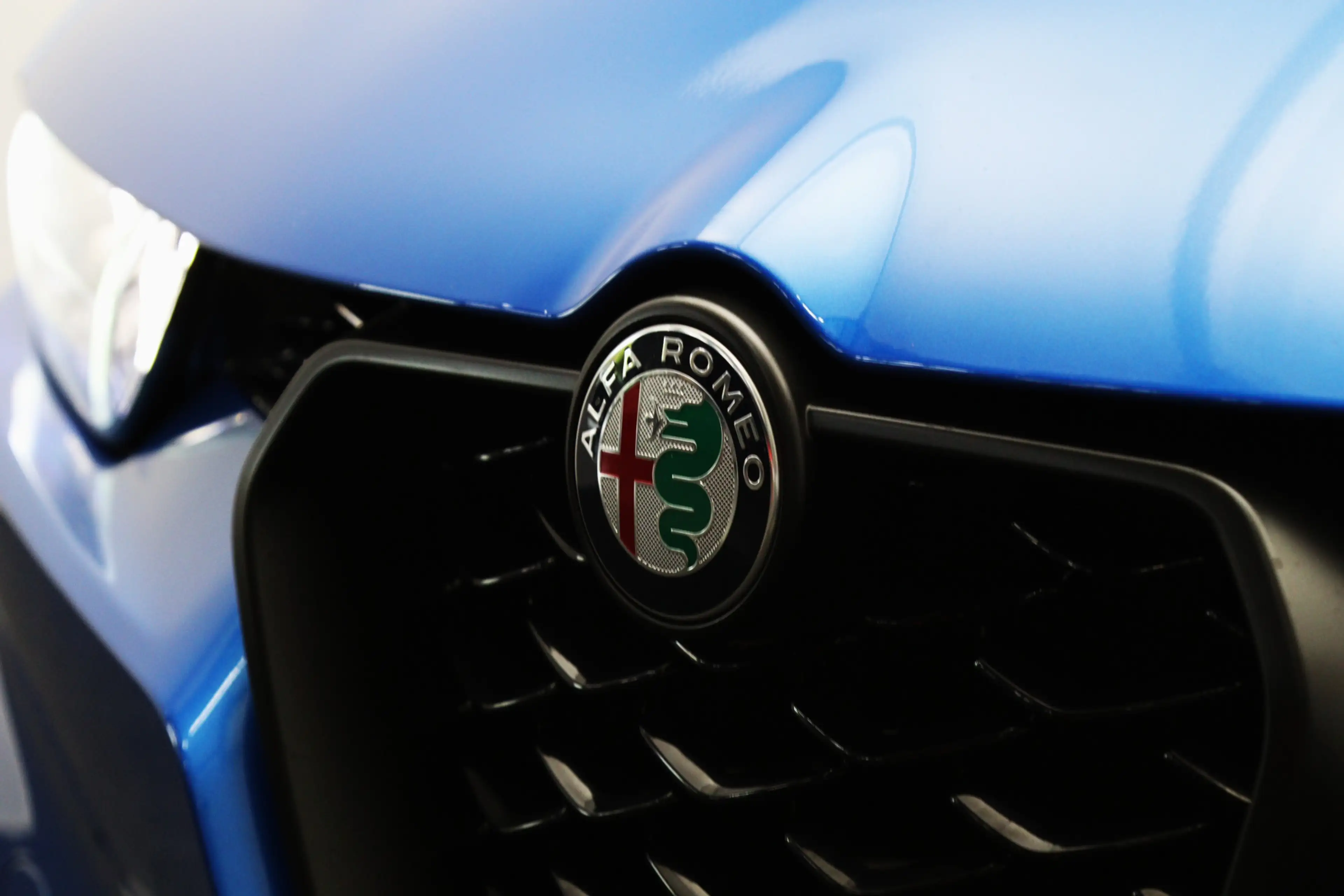 Alfa Romeo Tonale 1.3 Ibrida Plug-In Q4 Veloce 270 PK, Adap. Onderst — photo 29