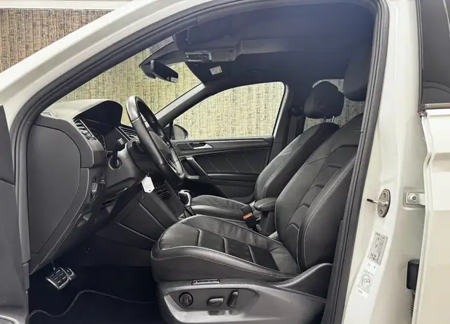 Volkswagen Tiguan Allspace view 10