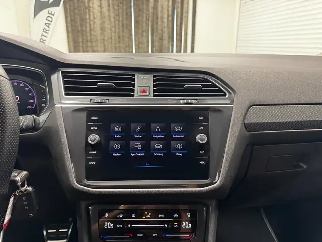 Volkswagen Tiguan Allspace view 17