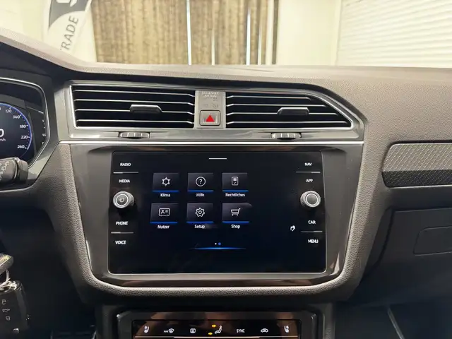 Volkswagen Tiguan Allspace view 19