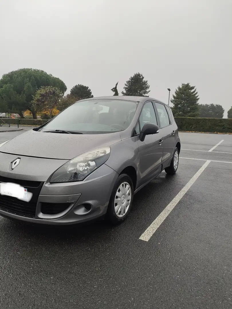 Renault Scenic III dCi 110 FAP eco2 Authentique Euro 5 - 2