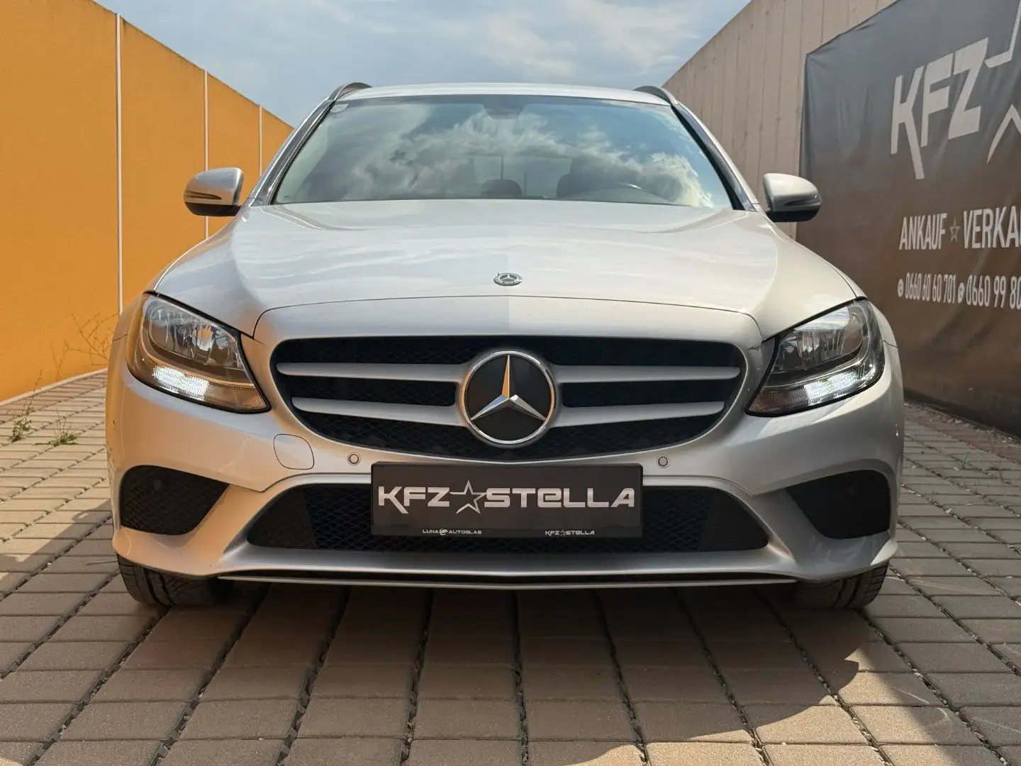 Mercedes-Benz C 220 C-Klasse C 220 d Silber - 2