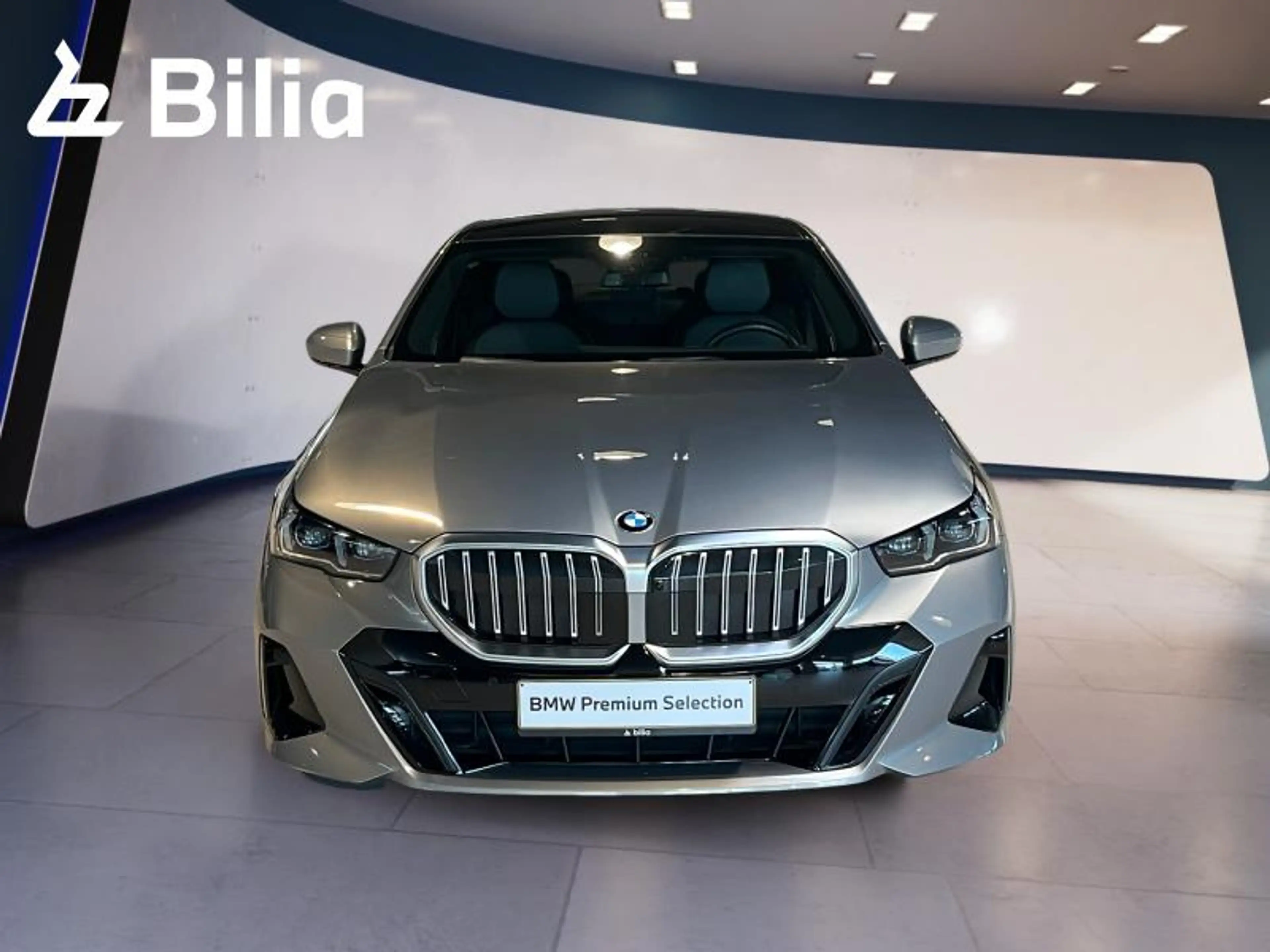 BMW 520 520d xDrive Berline — photo 2