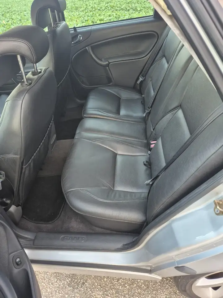 Saab 9-3 2.0 Turbo Aero, foto 12