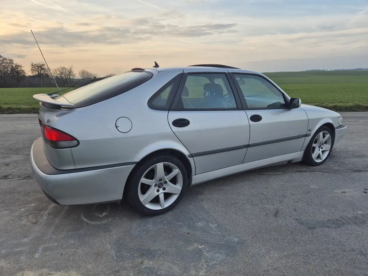 Saab 9-3 2.0 Turbo Aero, foto 2