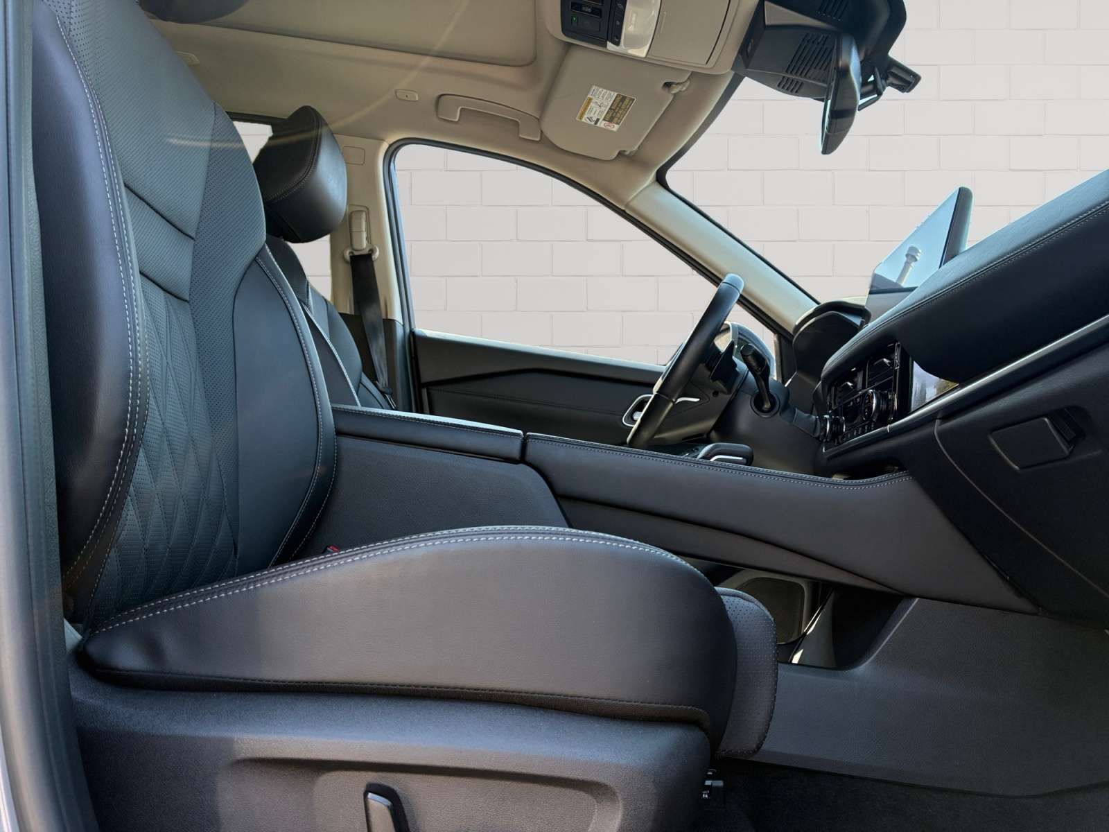 used 2024 Nissan Rogue car, priced at $33,723