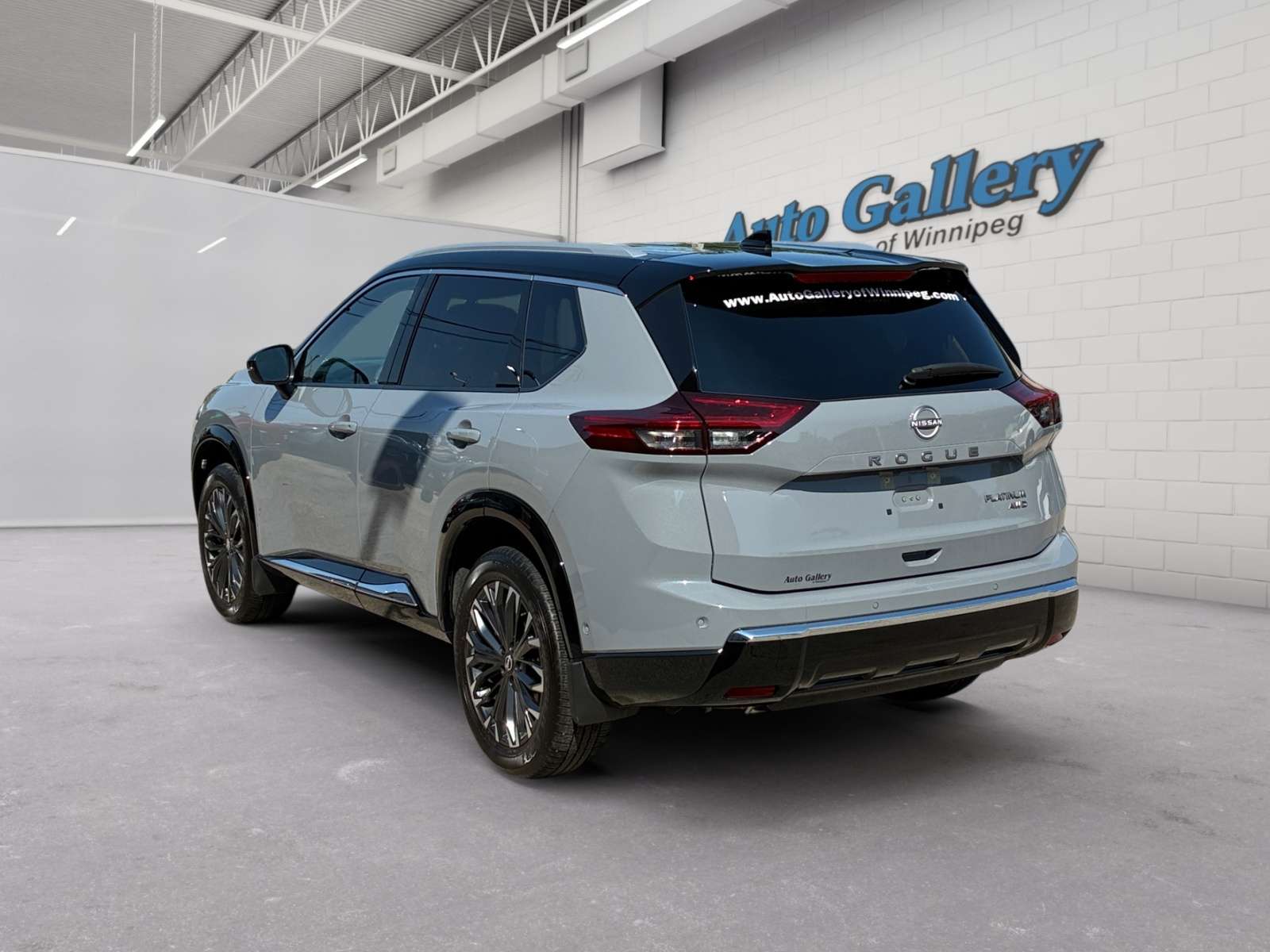 used 2024 Nissan Rogue car, priced at $33,723