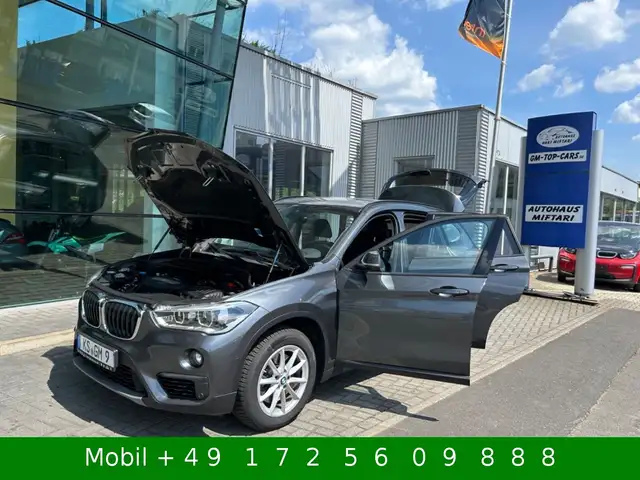 BMW X1 view 3
