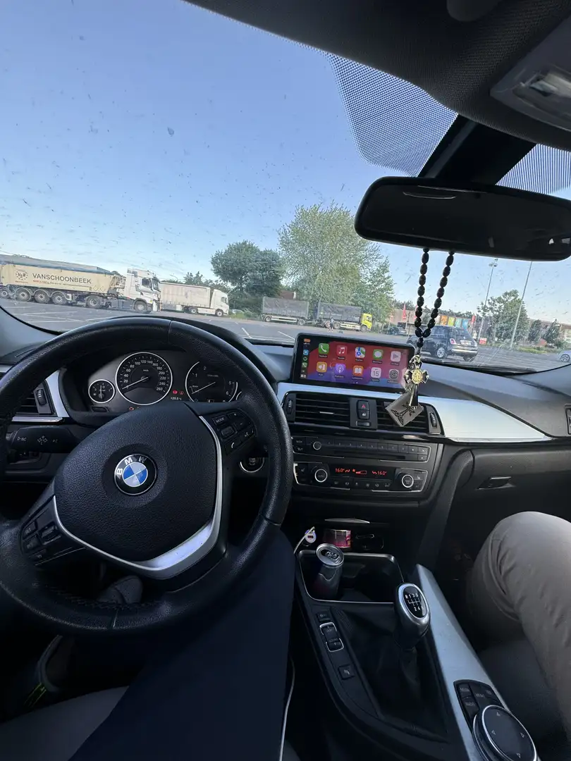 BMW 316 316d Touring Sport Line - 1