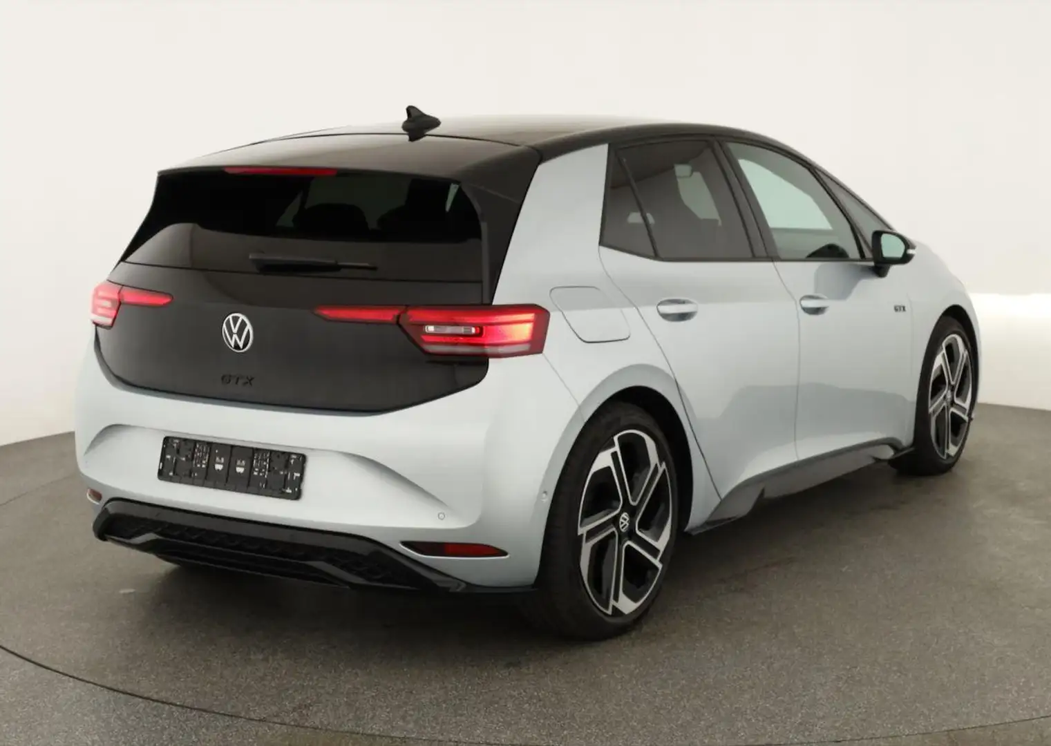Volkswagen ID.3 GTX 210 kW kW, HuD, H&K, IQ.Light, Kamera, Wint... Silber - 2