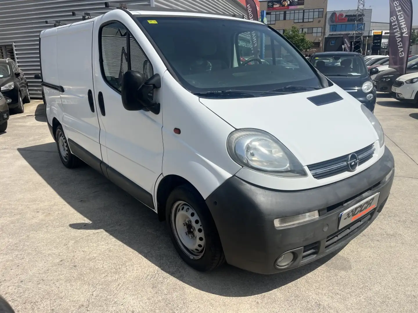 Opel Vivaro Fg. 1.9CDTI C 2900 DCb. 100 Blanco - 2