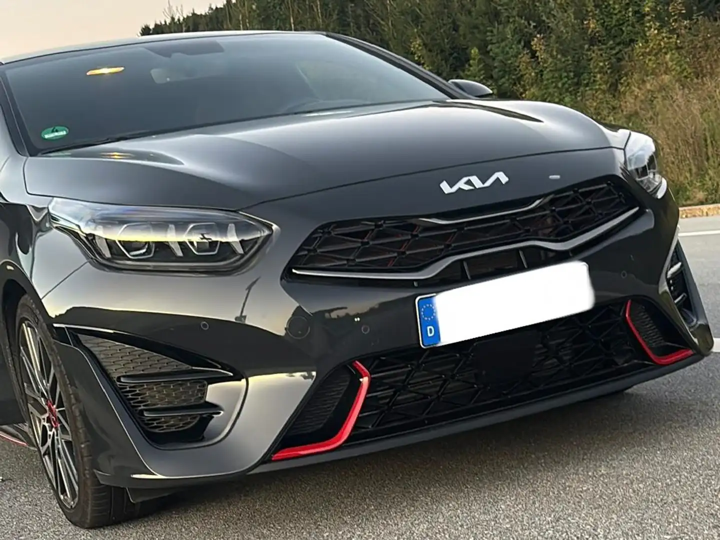 Kia ProCeed / pro_cee'd ProCeed 1.6 T-GDI DCT7 OPFGT Grau - 1