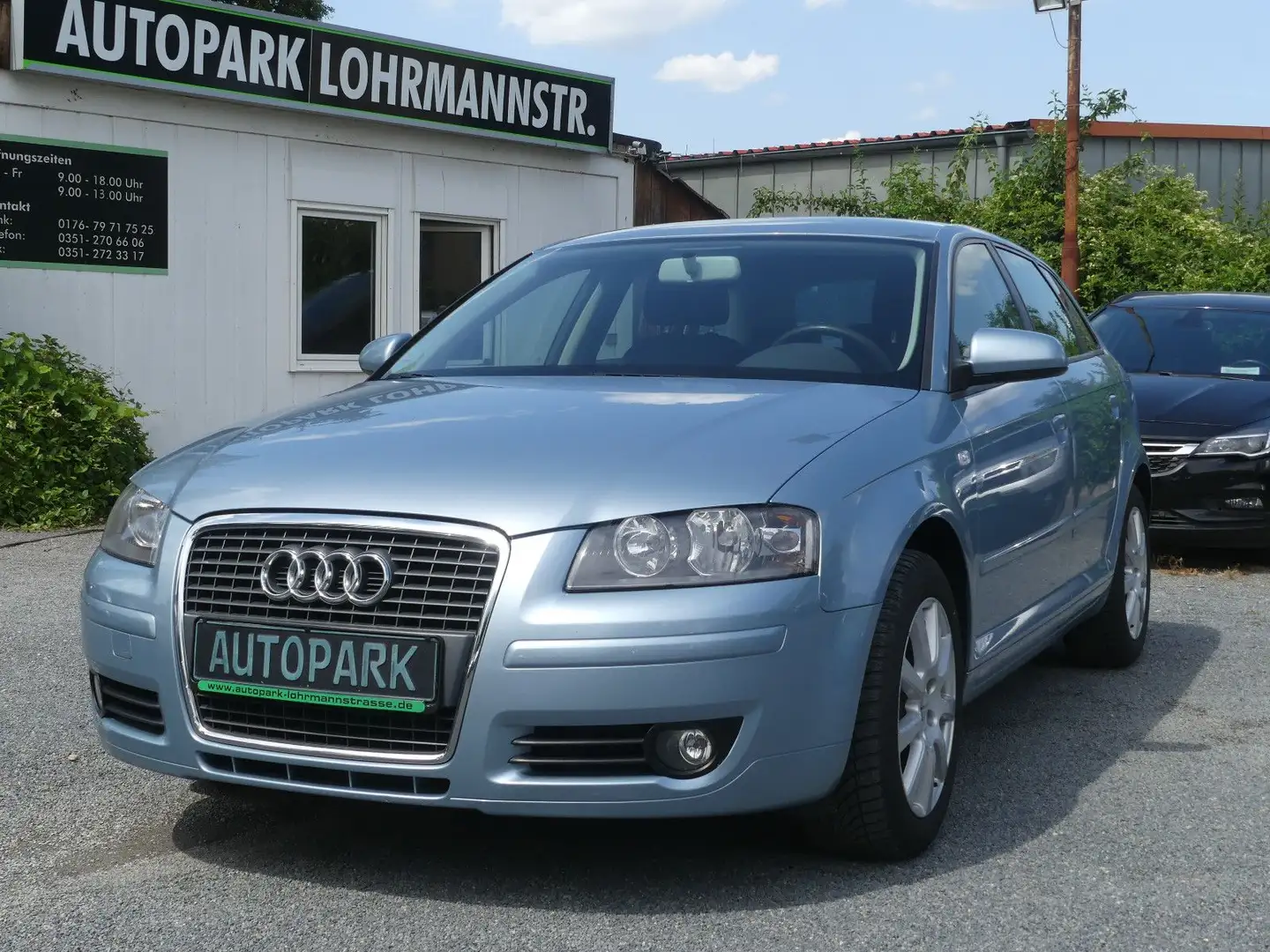 Audi A3 Sportback 1.4 TFSI Attraction*AHK*Nr.90 Bleu - 1