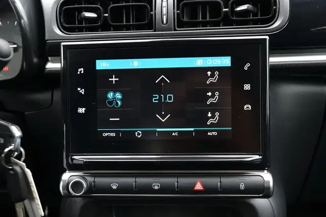 Citroen C3 view 11