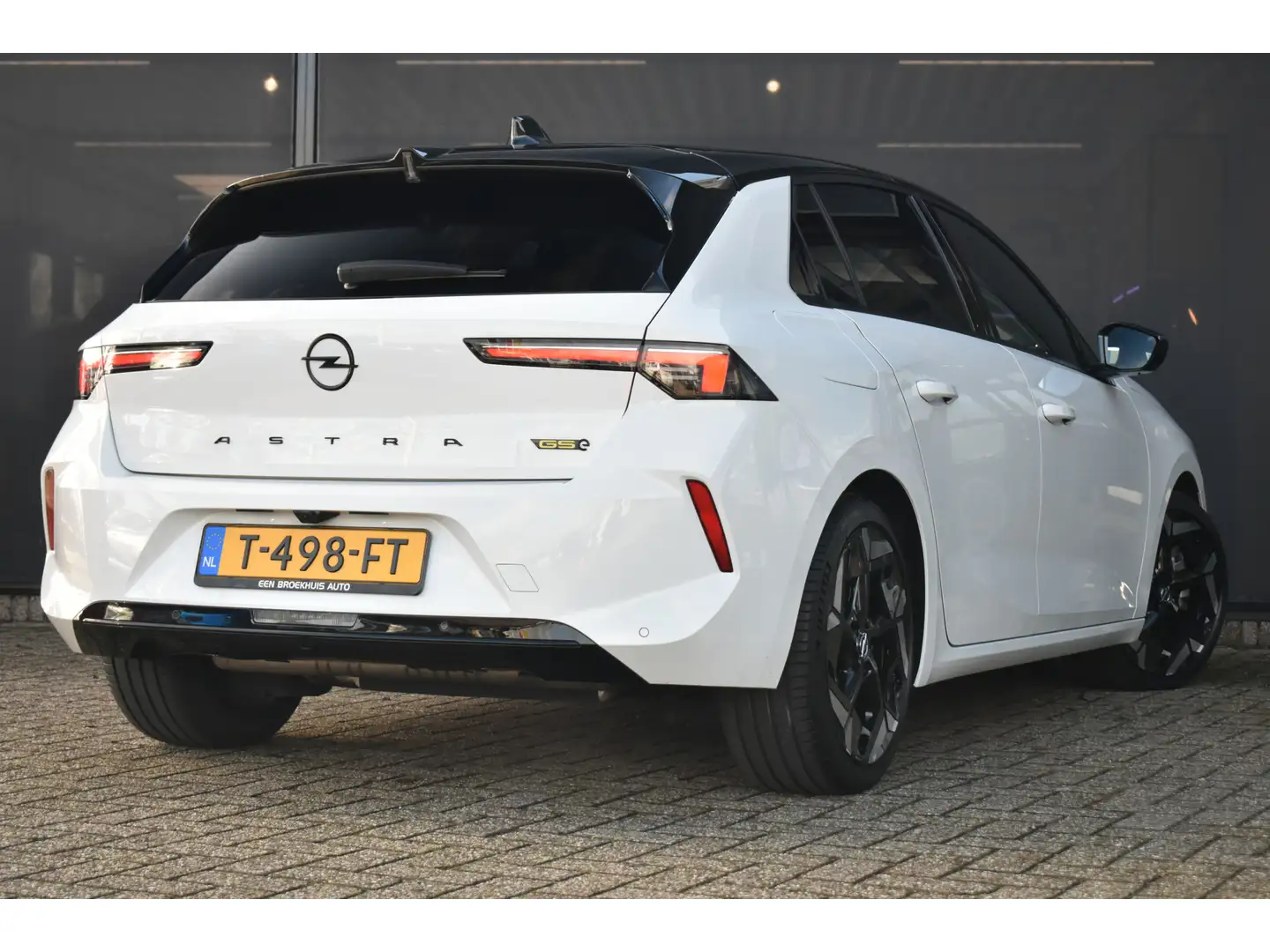 Opel Astra 1.6 Turbo Plug In Hybrid GSe 225pk | Navigatie Pro Bianco - 2