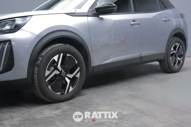 Peugeot 2008 view 4