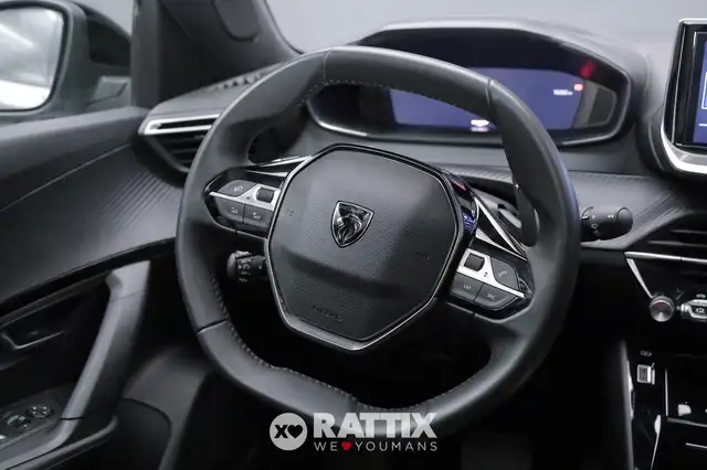 Peugeot 2008 view 9