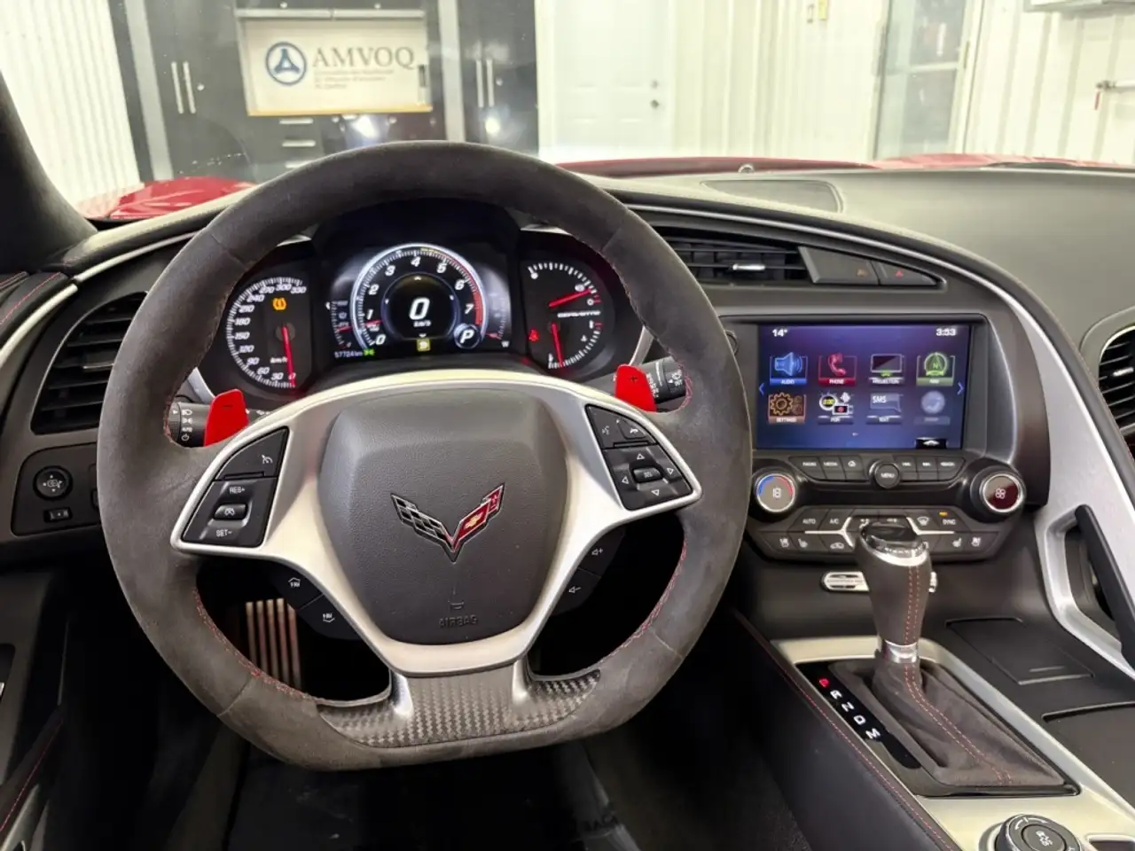 Chevrolet Corvette снимка Chevrolet Corvette