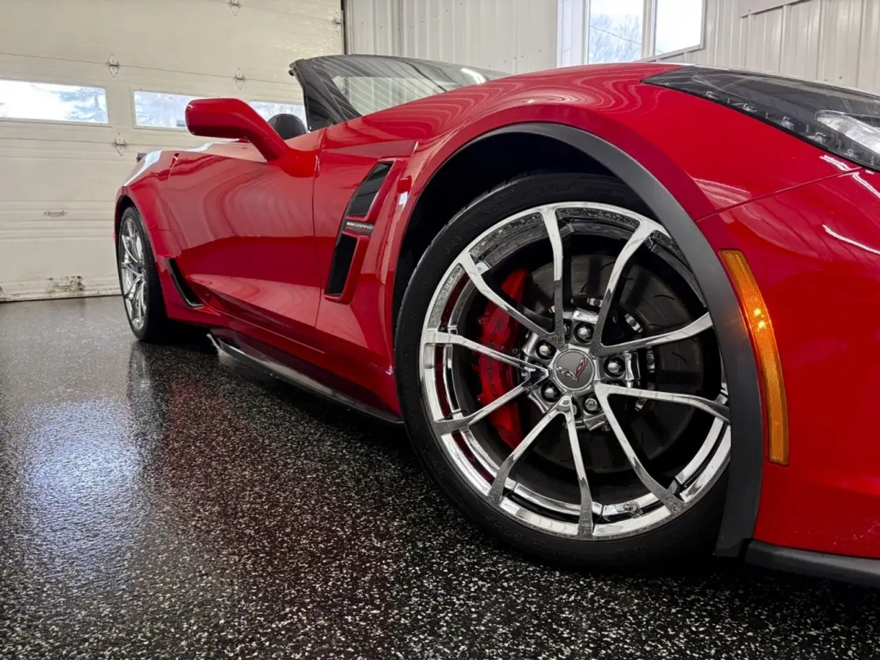 Chevrolet Corvette снимка Chevrolet Corvette
