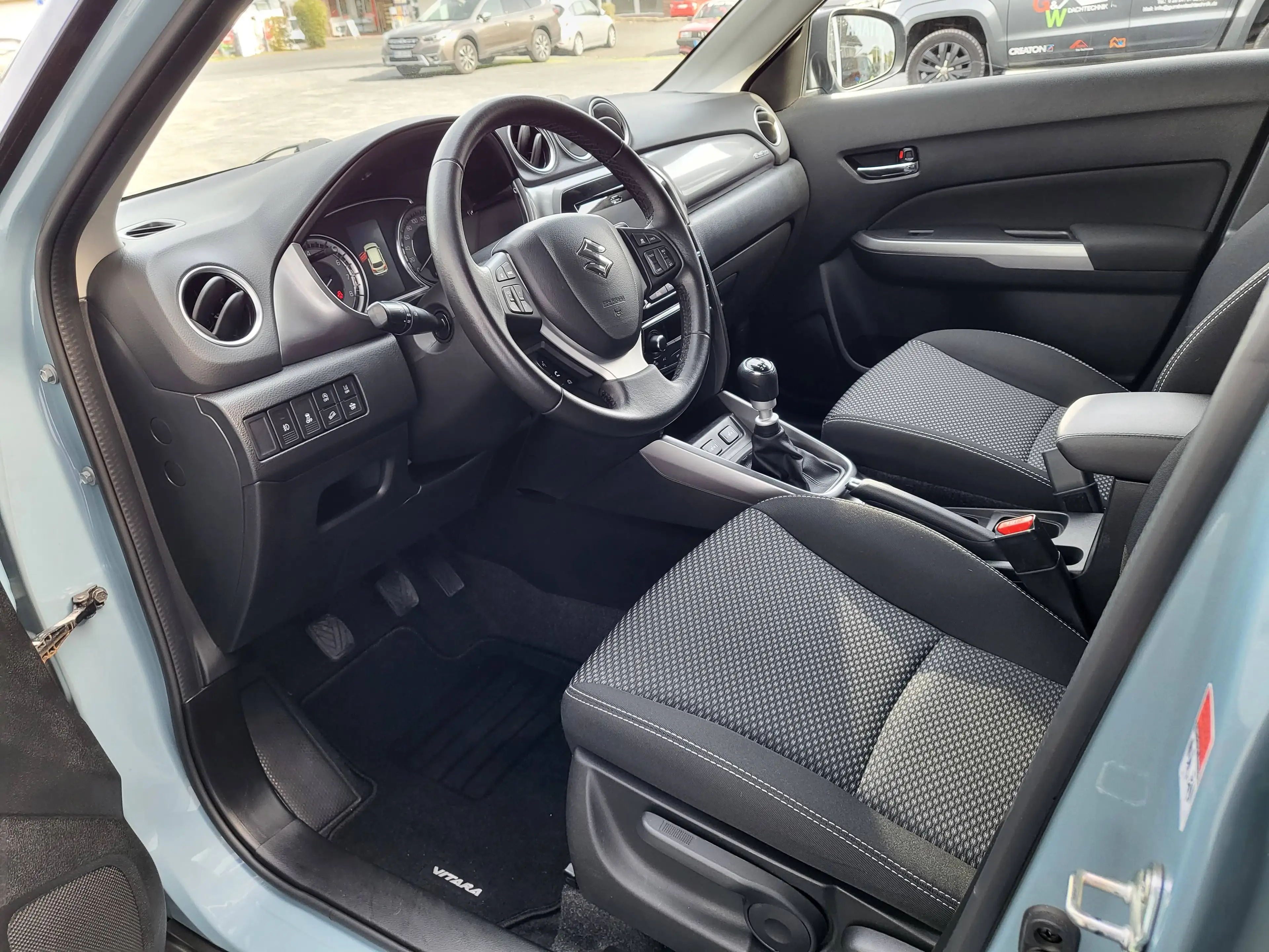 Suzuki Vitara Vitara 1.4 Hybrid Allgrip Comfort — photo 11