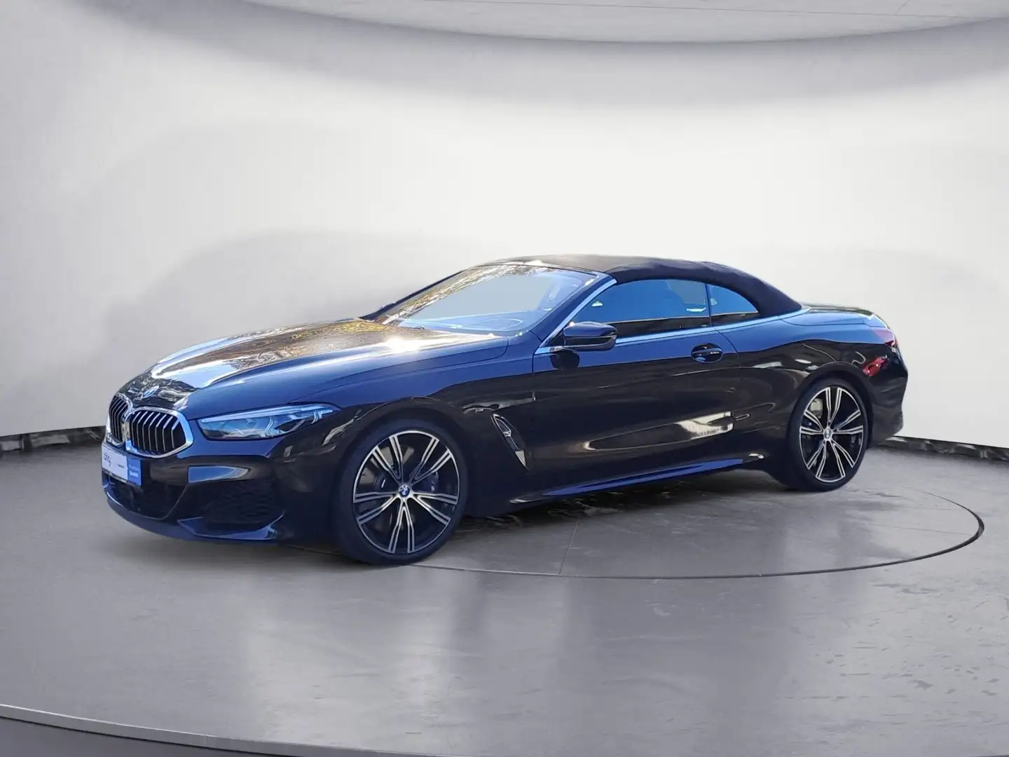 BMW M850 i xDrive Cabrio Innovationsp. Komfortzugang Schwarz - 2
