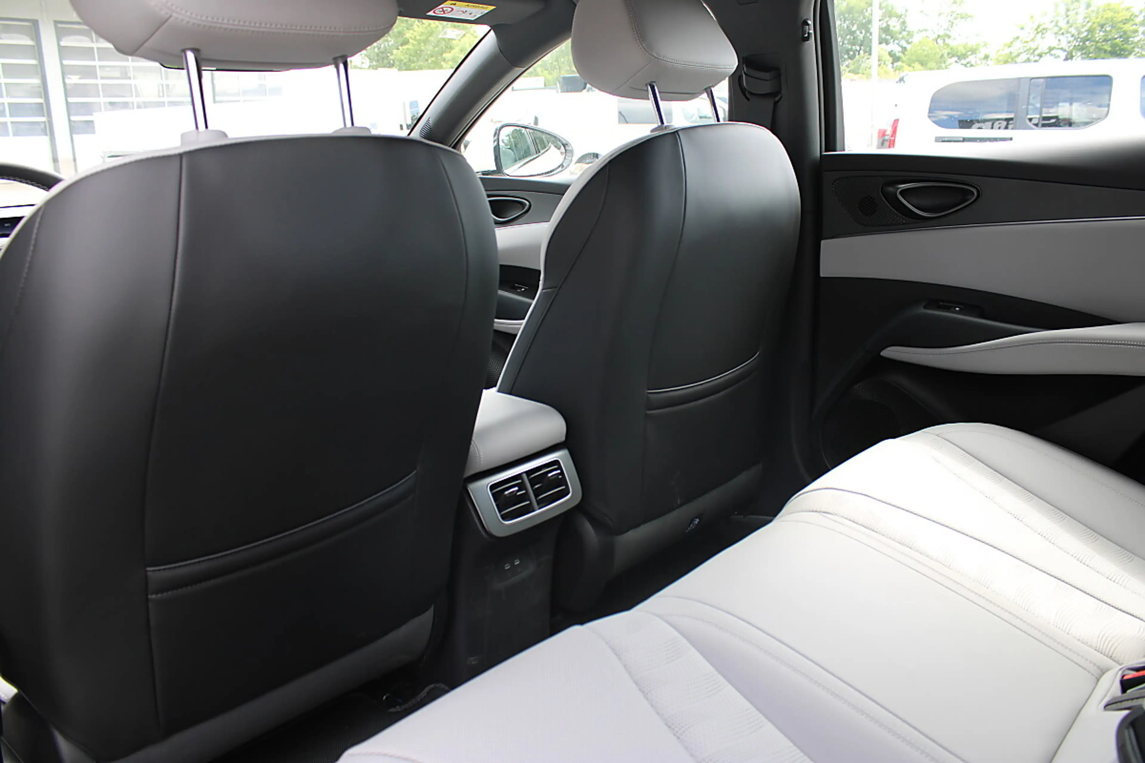 BYD Seal 6 DM-i Touring PHEV 10,08kWh Boost Österreich Paket — photo 8