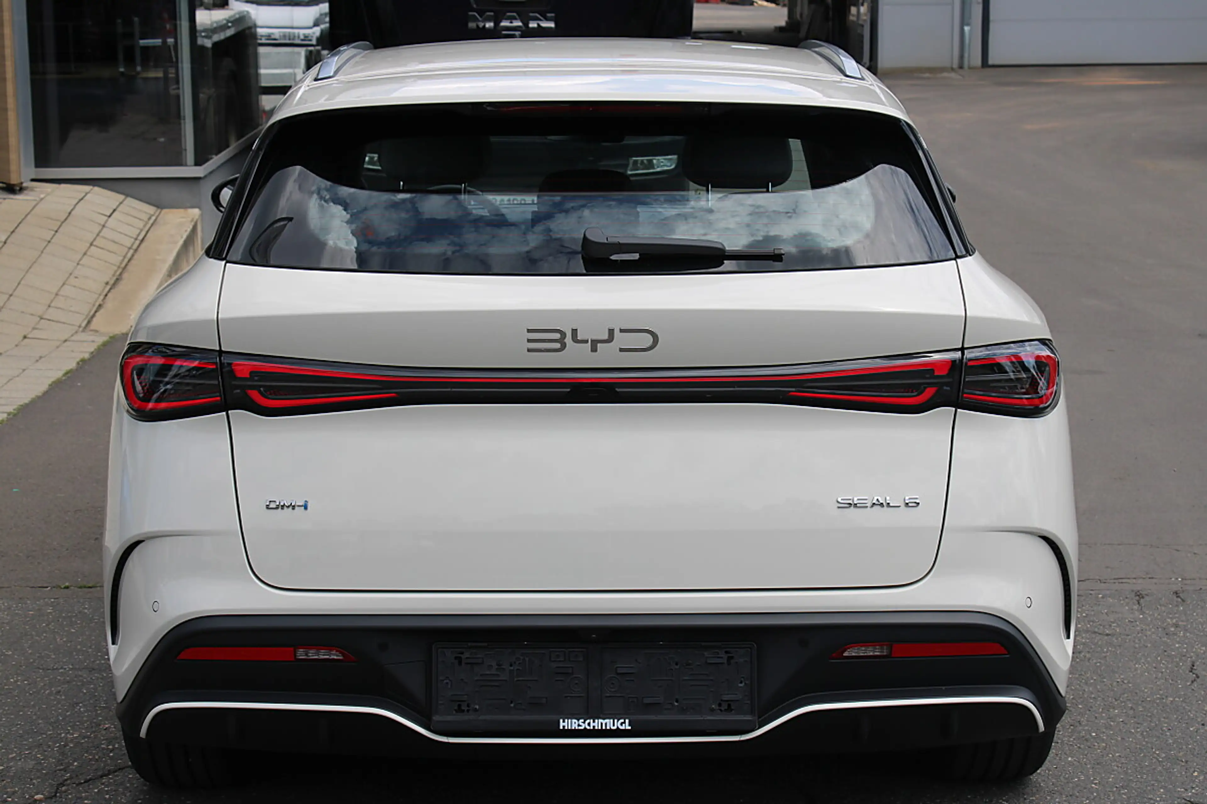 BYD Seal 6 DM-i Touring PHEV 10,08kWh Boost Österreich Paket — photo 5